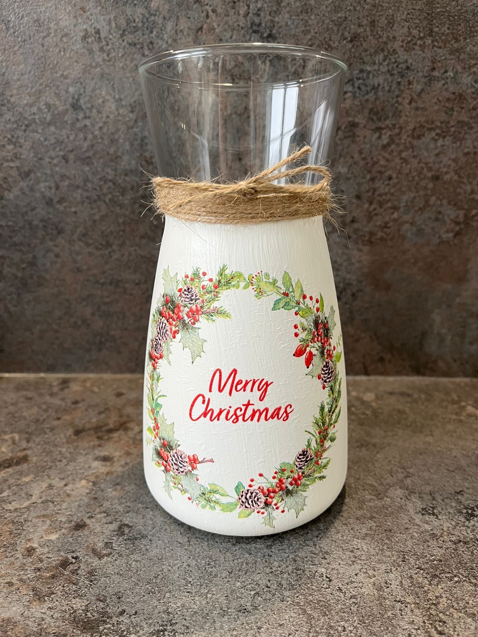 Merry Christmas Wreath Decoupage Vase